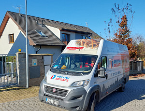 Zateplení trámového stropu rodinného domu pomocí foukané izolace